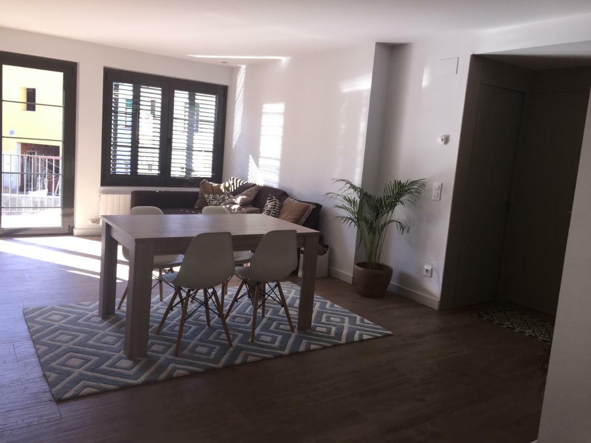 Apartamento Centrico En Olot Exterior foto